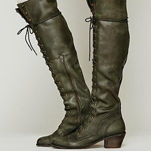NIB JEFFREY CAMPBELL FOR FREE PEOPLE LEATHER 'JOE BOOT' IN KHAKI, SIZE 6